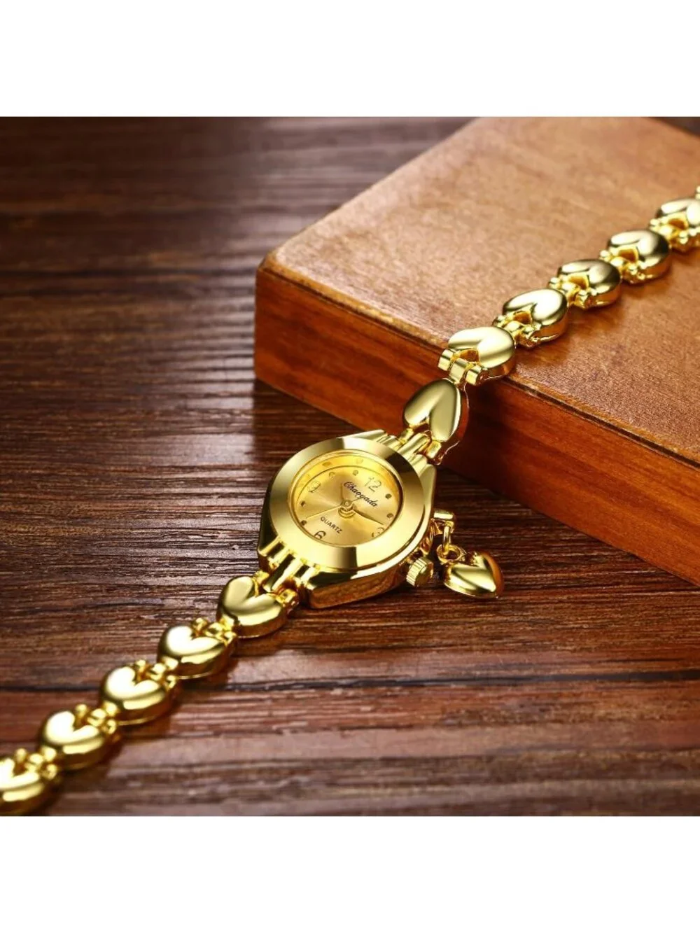 Women's Gold Analog Quartz Stainless Steel Heart Pandant Bracelet Wrist Watch